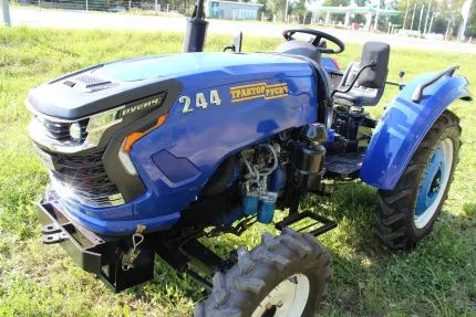 Трактор Русич TE-244 (8+8)