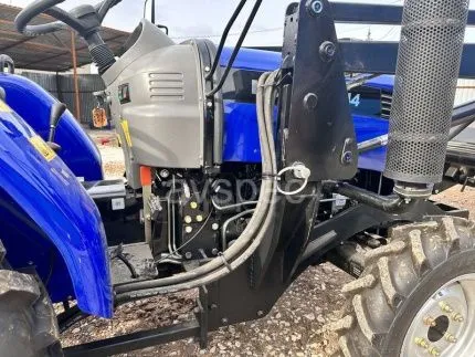 Трактор LOVOL TE 244 без кабины c погрузчиком