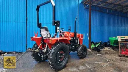 Минитрактор Уралец  2204 4*4